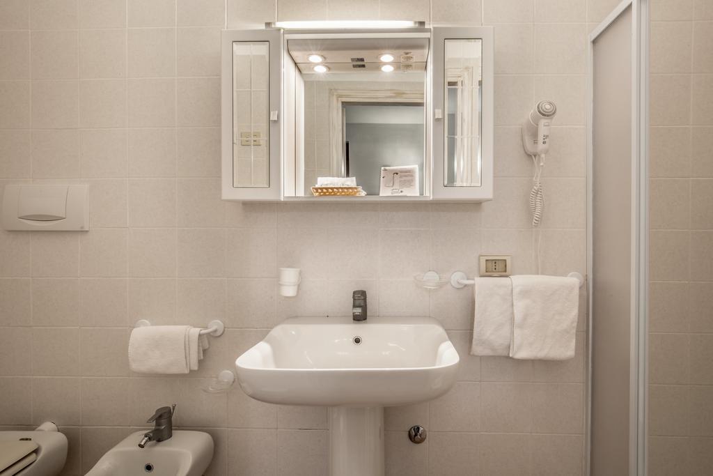 Tris Hotel Orbetello Quarto foto
