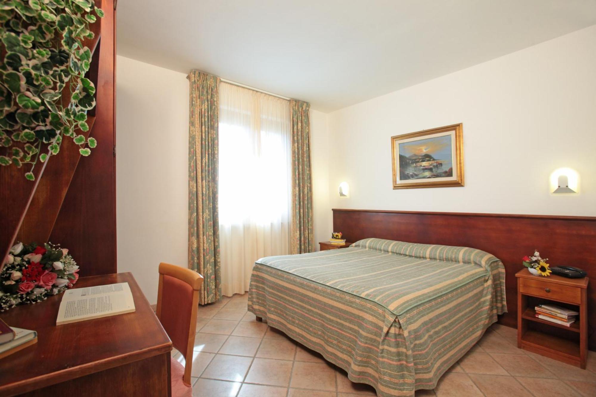 Tris Hotel Orbetello Exterior foto